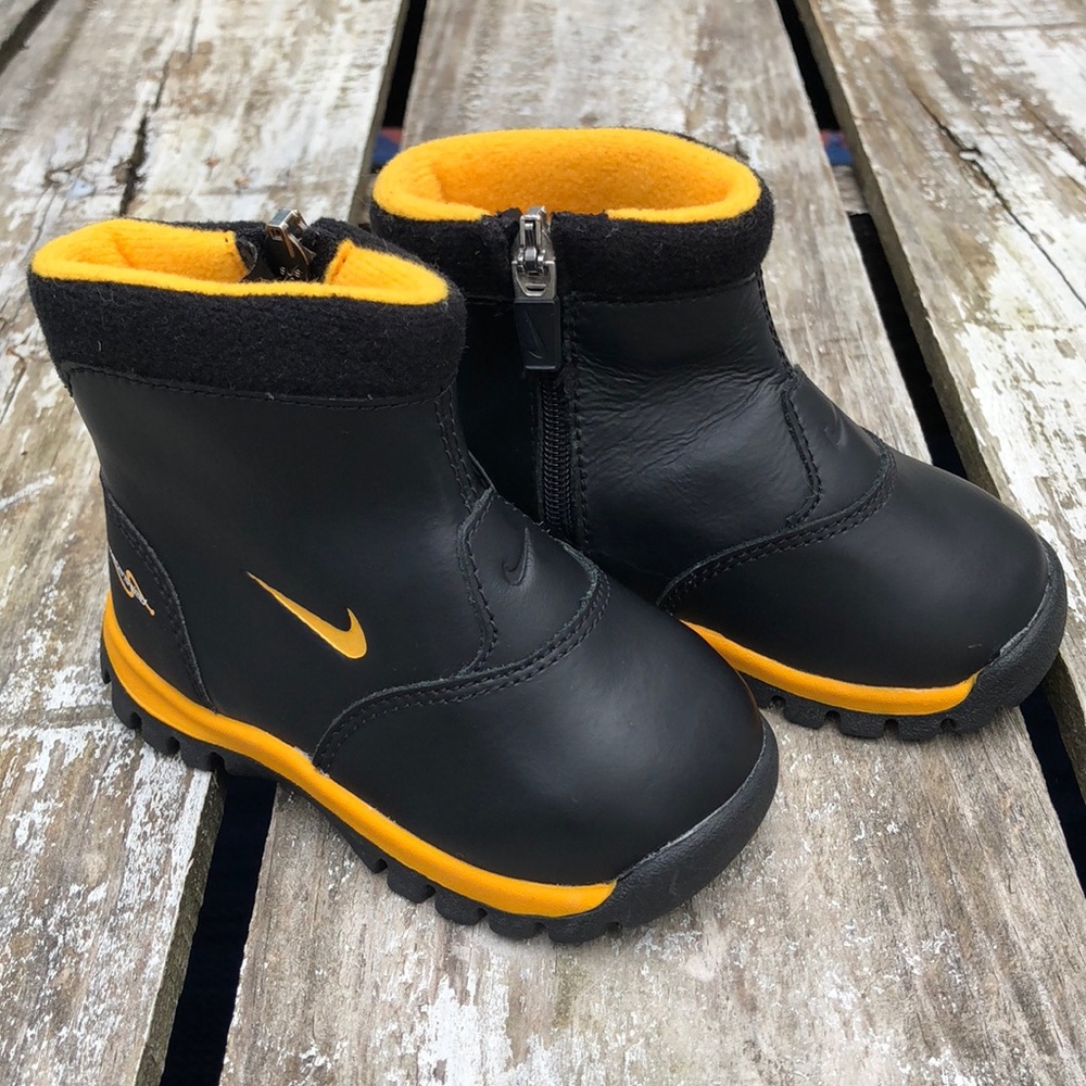 High Top Black Nike snow rain boot baby boy 4c